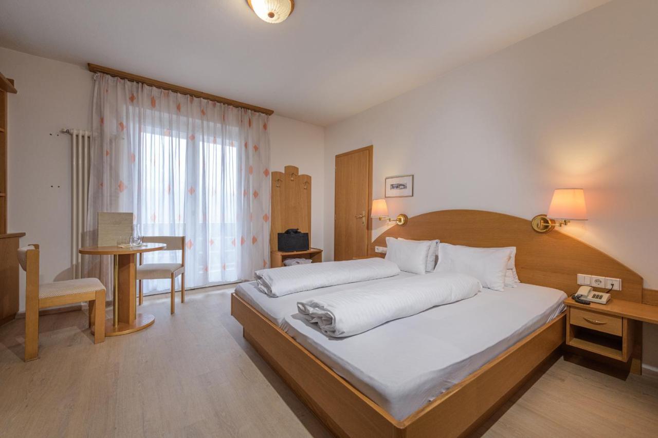 Hotel Wilma Nalles Esterno foto